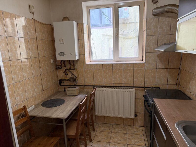 Drumul Taberei, Valea Oltului, apartament 2 camere, loc parcare inclus.