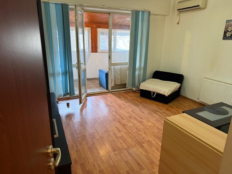 Drumul Taberei, Valea Oltului, apartament 2 camere, loc parcare inclus.