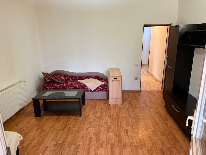 Drumul Taberei, Valea Oltului, apartament 2 camere, loc parcare inclus.